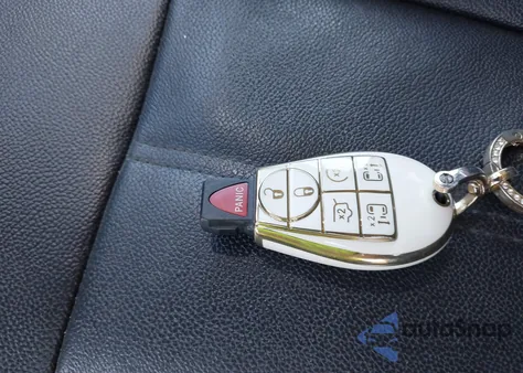 2015 Chrysler Town & Country Touring from USA, damaged, VIN 2C4RC1BG2FR560695